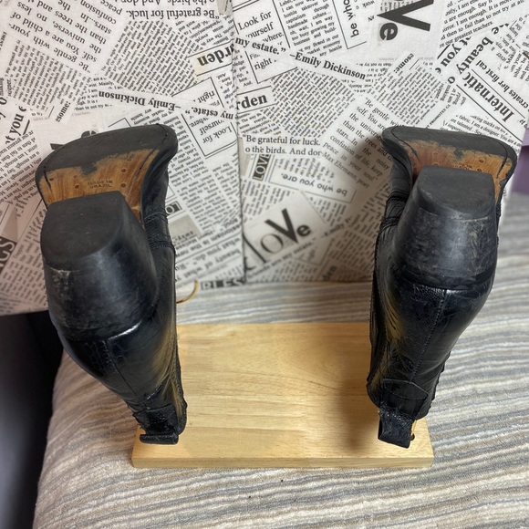 Donato Marrone Men’s Black Textured Design Leather Ankle Cowboy Boots Size 8.5D - Picture 4 of 6